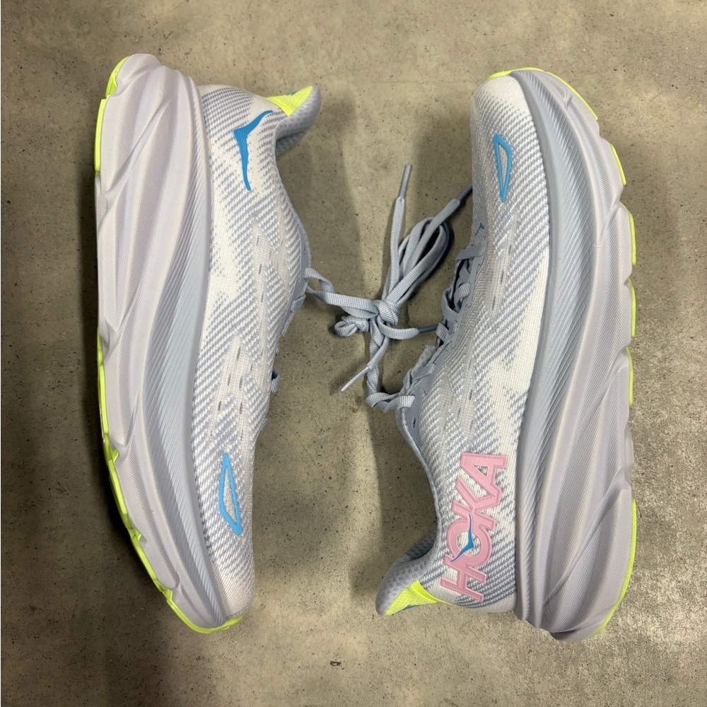 W HOKA Clifton 9 - Picture 6 of 7